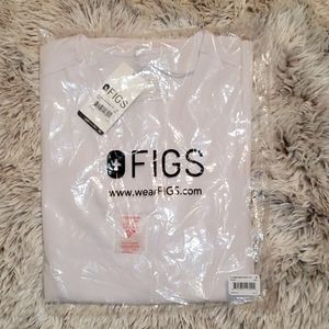 Fig scrub top in white